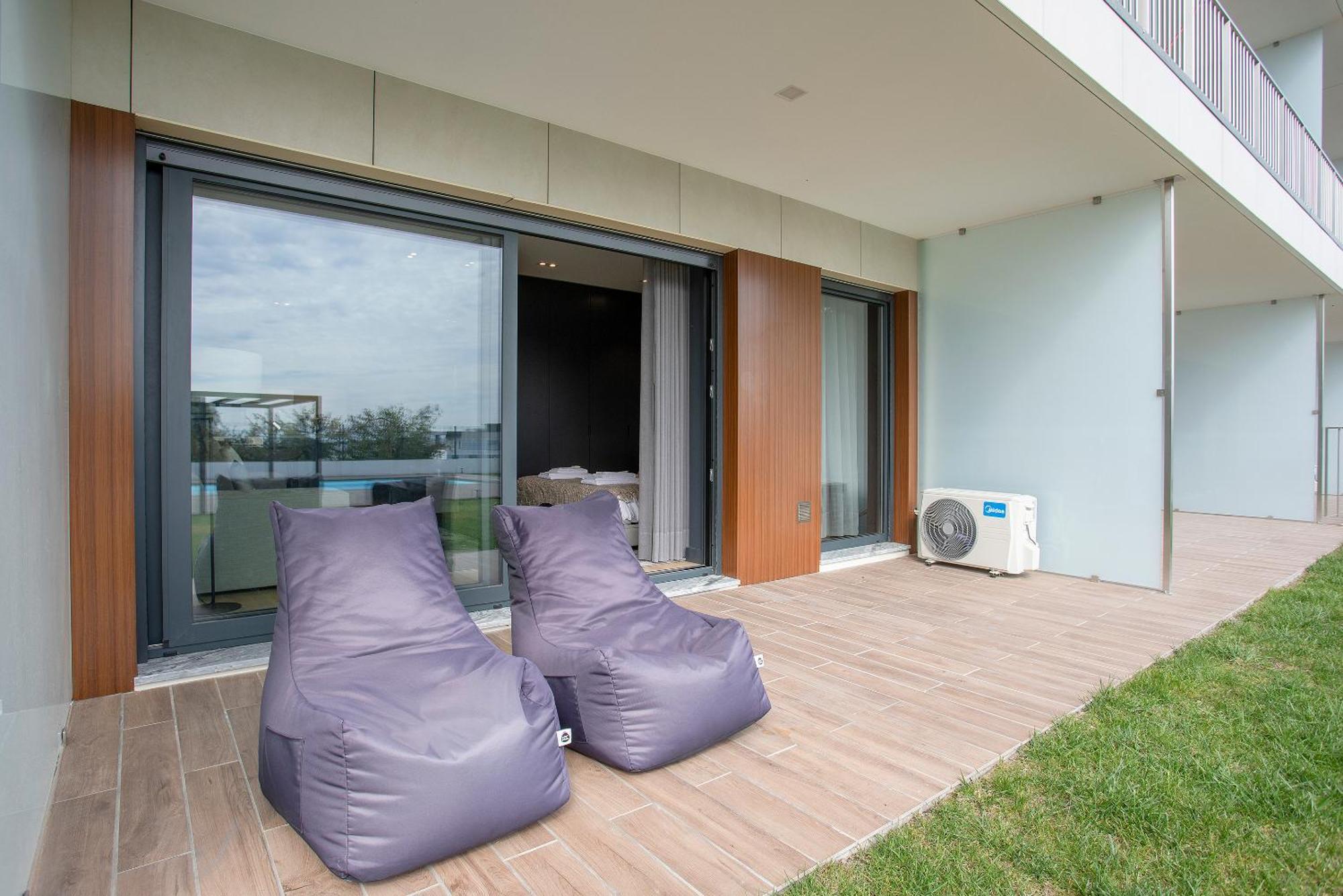 Liiiving In Porto - Dragao Pool View Apartment Bagian luar foto